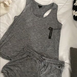 2piece set. Tahari lounge set brand new with tags.